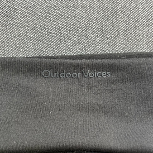 Outdoor Voices Women's Black Sports Bra and Leggings Set Pilates Yoga - Picture 4 of 5